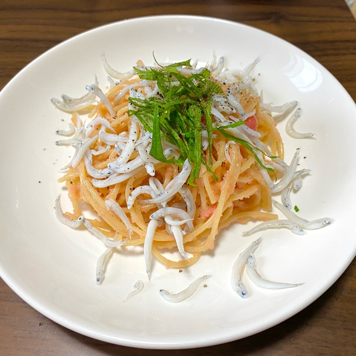 【素がなくても簡単！】大葉としらすの明太子パスタ